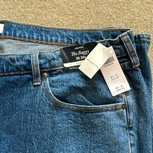 Women’s Abercrombie & Fitch jeans size 36 (22r)